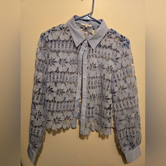 Lace Floral Longsleeve - Picture 1 of 5